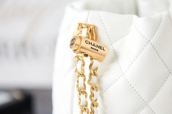 UrbanStyle CHANEL BUCKET BAG 249 - Image 6