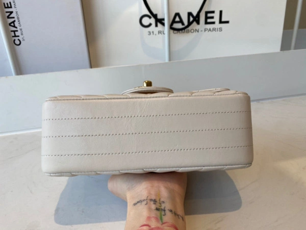 BestValue CHANEL FLAP BAG LAMBSKIN 20CM 636 - Image 7