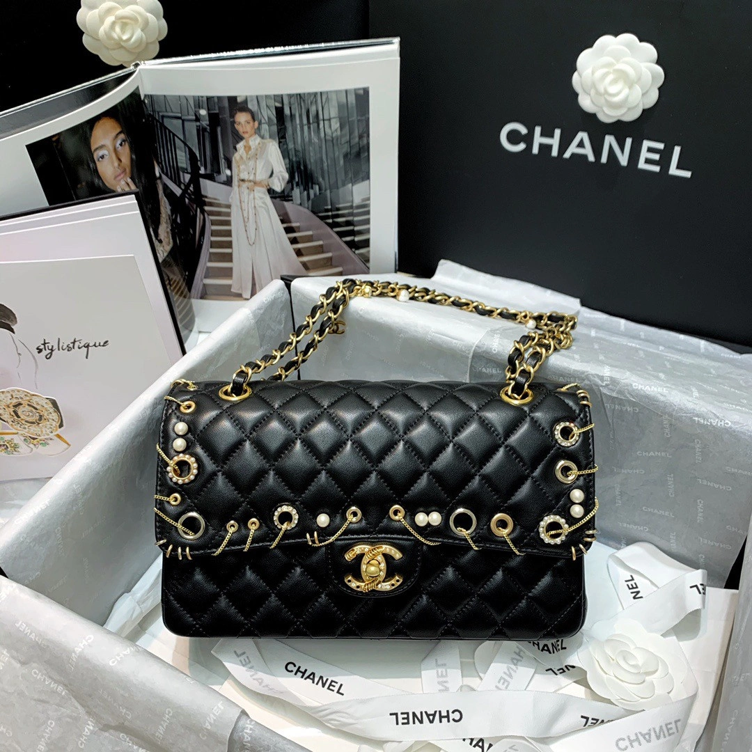 DailyWear CHANEL FLAP BAG 654 - Image 3