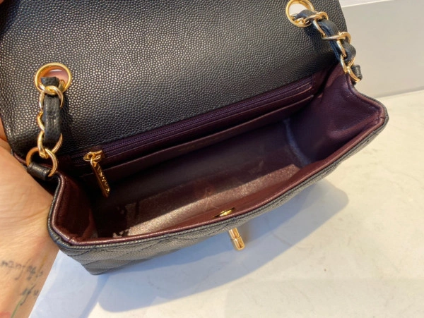 Affordable CHANEL FLAP BAG 20CM 644 - Image 8