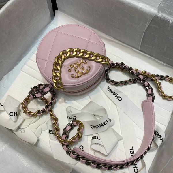 HighQuality CHANEL 19 CHANELUTCH WITH CHAIN 47 - Image 8