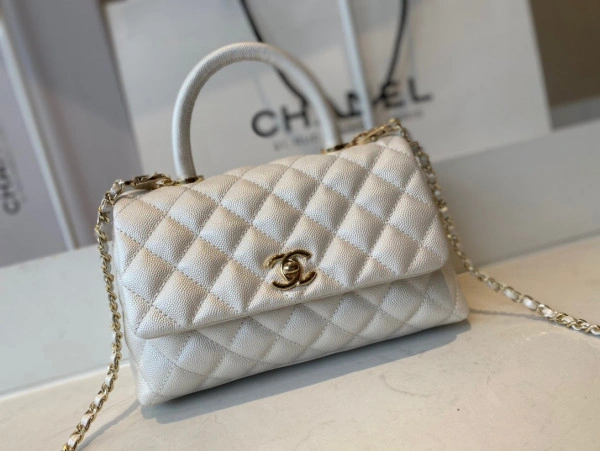 Trendy CHANEL FLAP BAG WITH TOP HANDLE 1037 - Image 3