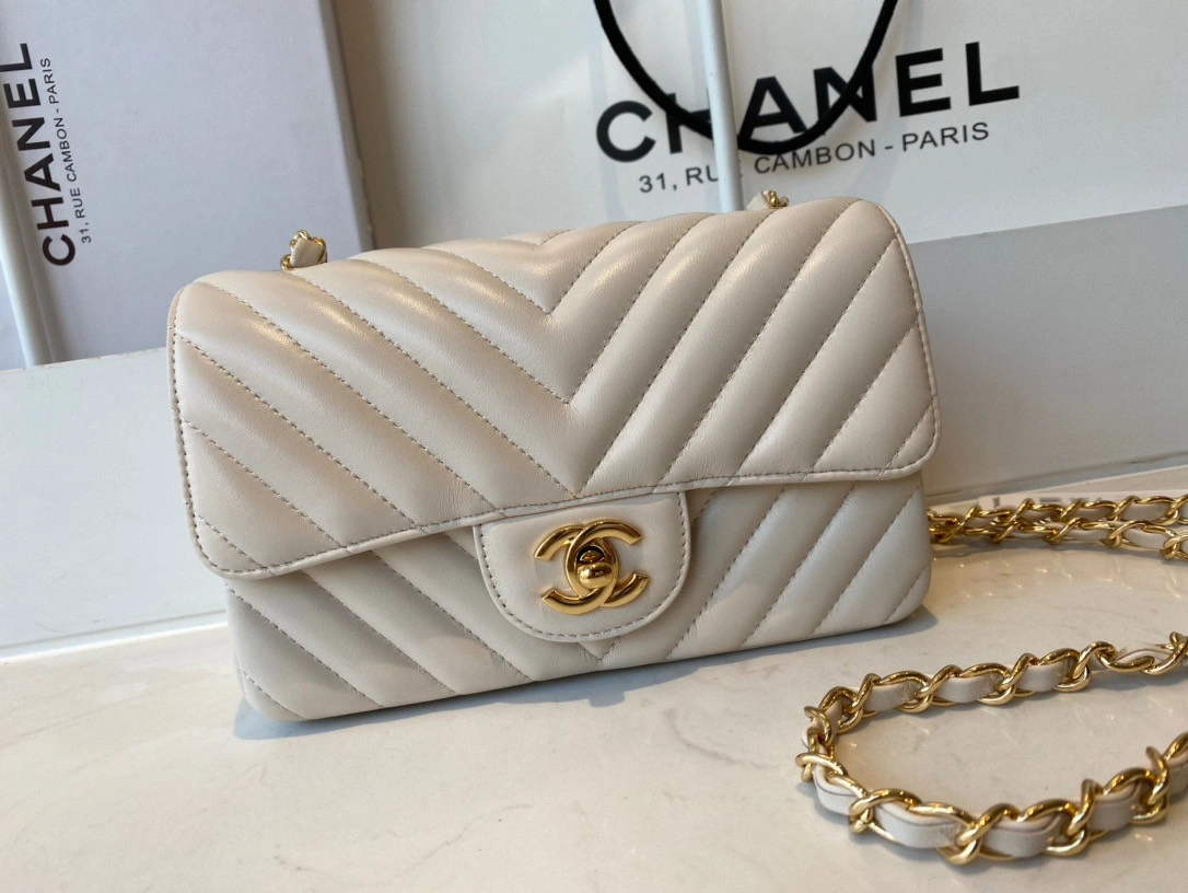 BestValue CHANEL FLAP BAG LAMBSKIN 20CM 636 - Image 3