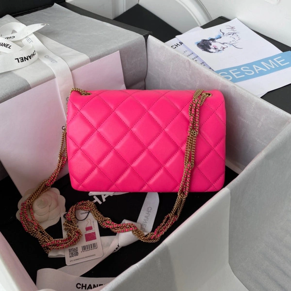 Affordable CHANEL SMALL FLAP BAG 424 - Image 3