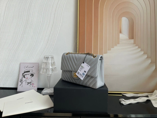 CHANEL FLAP BAG WellDesigned 401 - Image 4