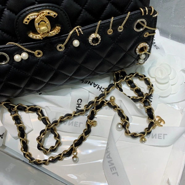 DailyWear CHANEL FLAP BAG 654 - Image 8