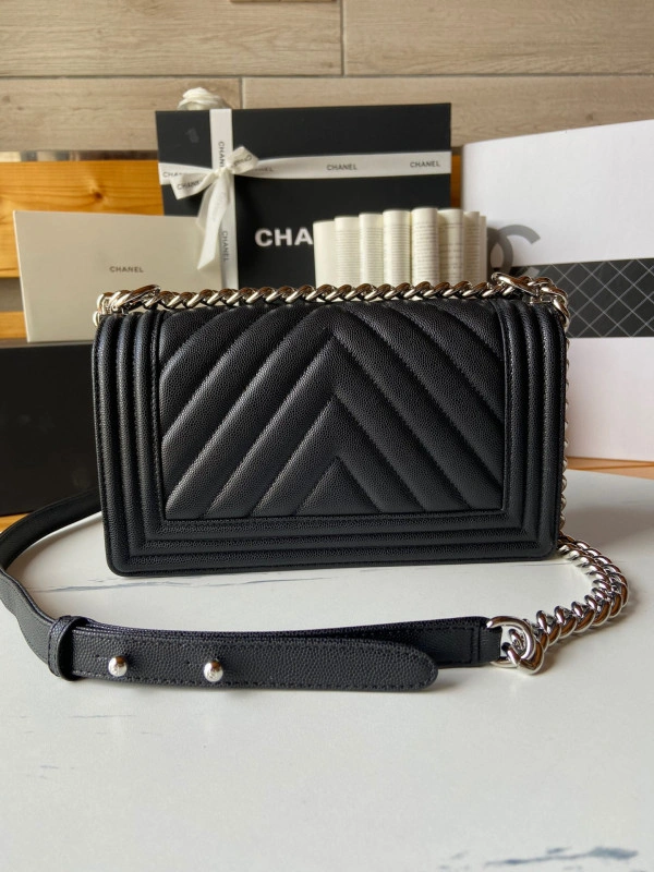 CHANEL BOY BAG 20CM 25CM WellDesigned 229 - Image 3