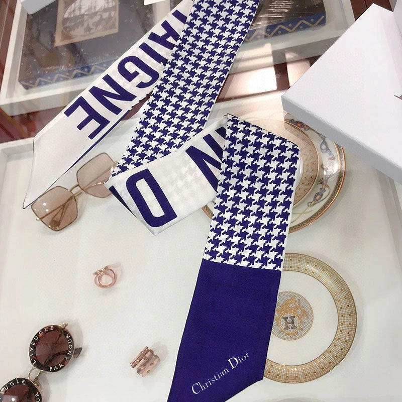 Affordable 5528 Dior Mitzah Twill Houndstooth 30 Montaigne Motif Silk Blue - Image 3