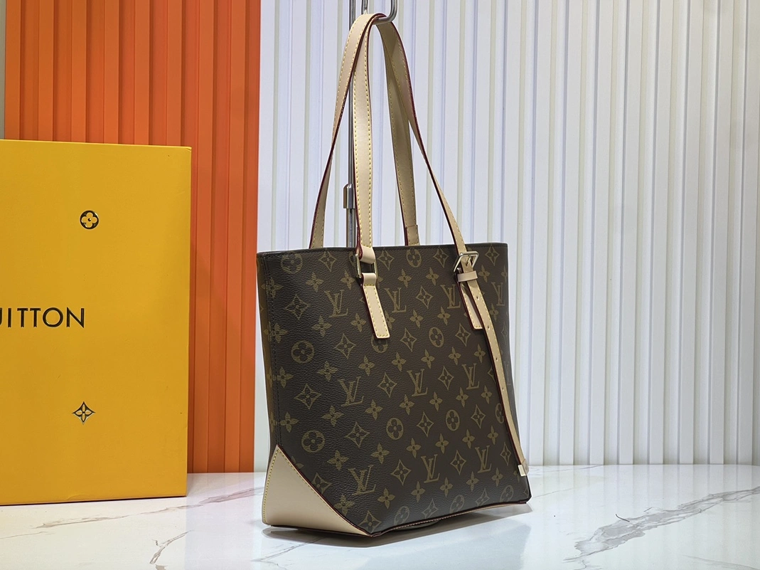 Affordable 7005 Louis Vuitton AAA Quality Shoulder Bags For Women