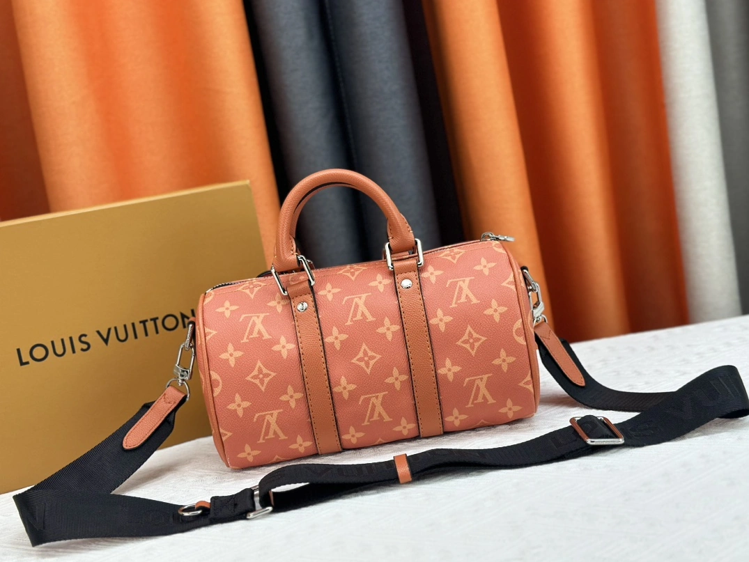 Affordable 926 Louis Vuitton AAA Quality Handbags For Women - Image 4