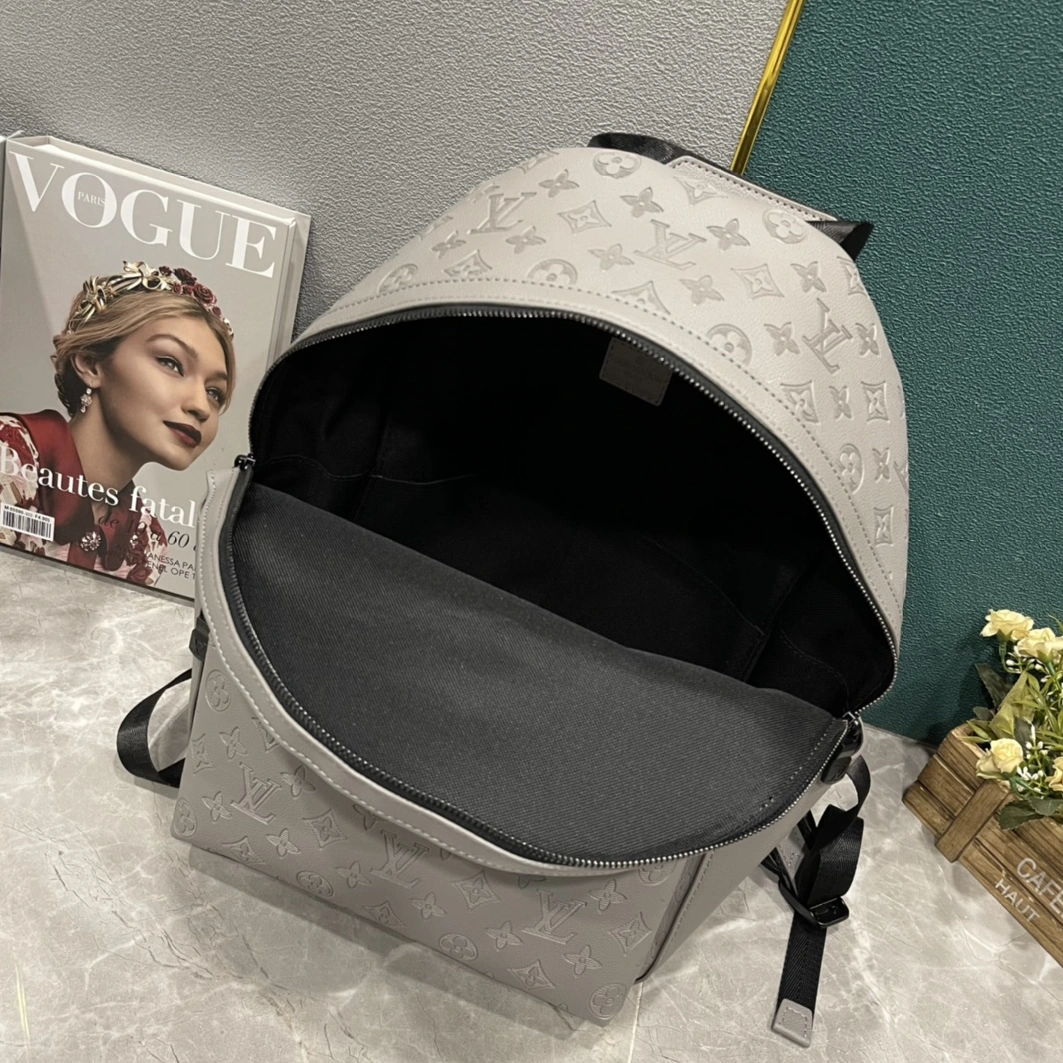 AllSeason 5932 Louis Vuitton AAA Quality Backpacks For Unisex - Image 8