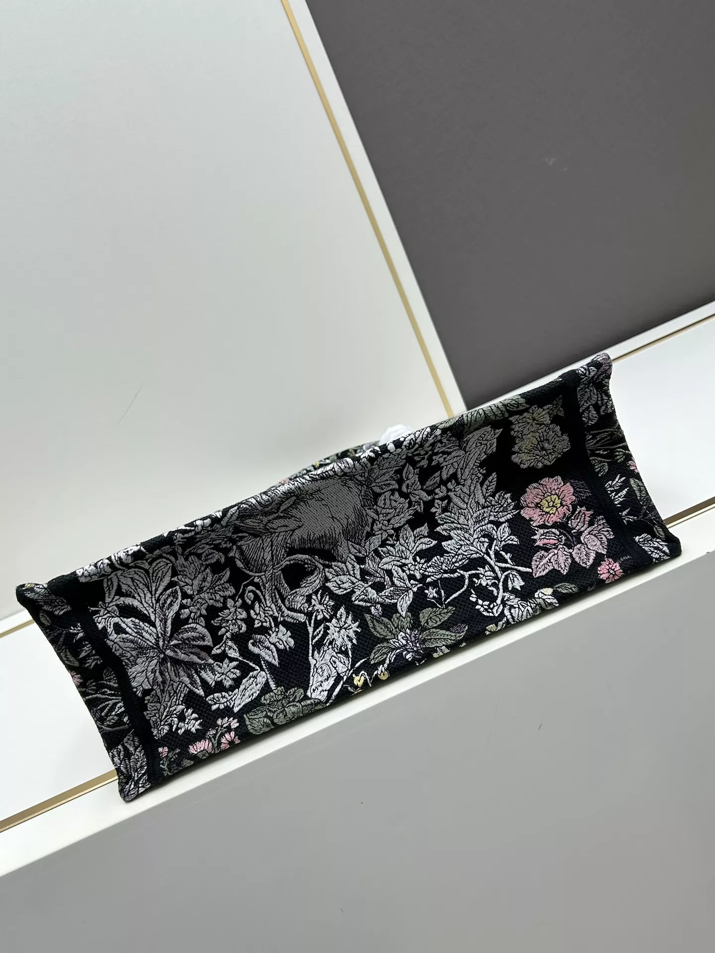 AllSeason 8014 Christian Dior AAA Quality Tote-Handbags For Women - Image 6