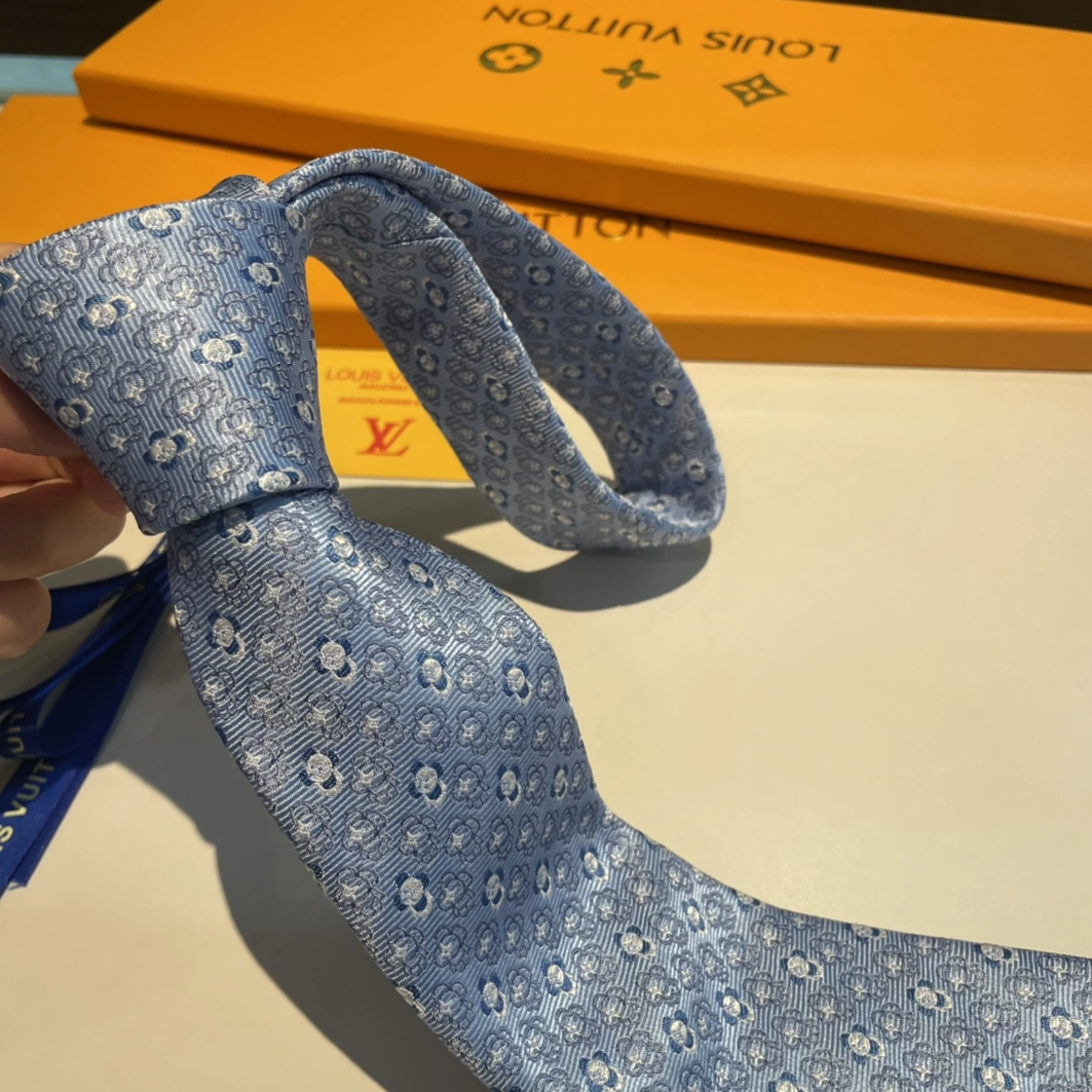AllSeason 9200 Louis Vuitton LV Necktie For Men - Image 4
