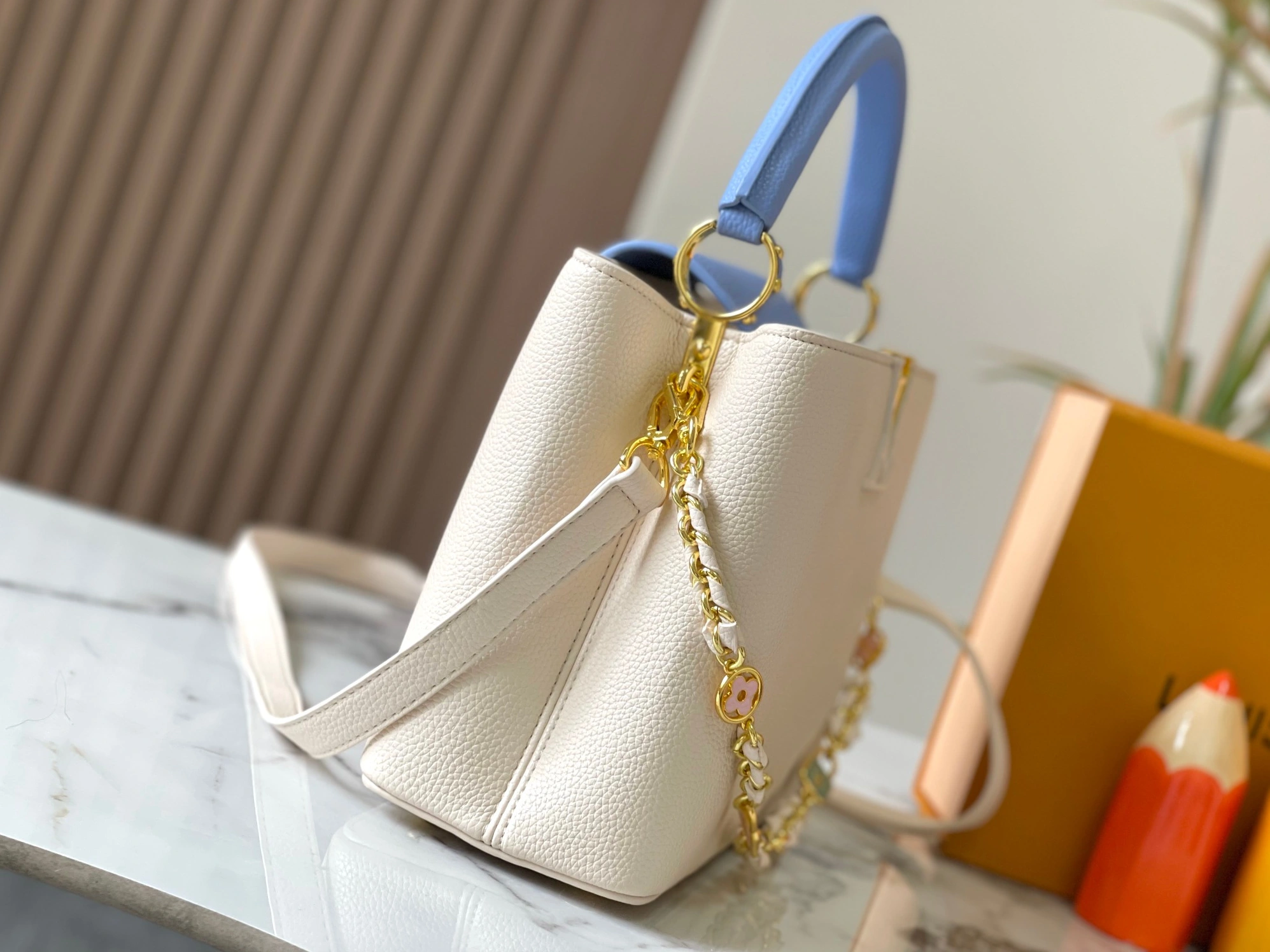 BestValue 2743 Louis Vuitton AAA Quality Messenger Bags For Women