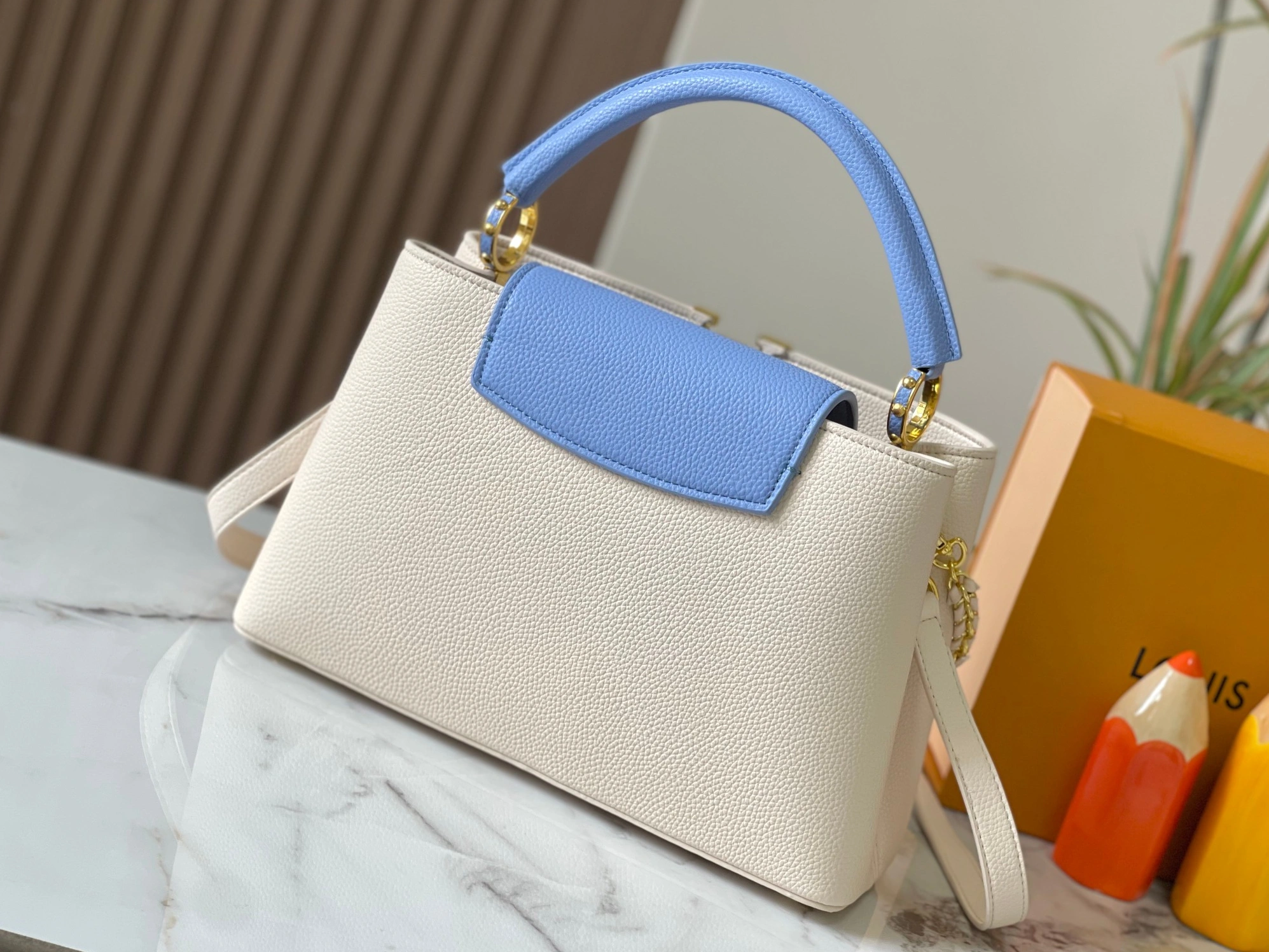 BestValue 2743 Louis Vuitton AAA Quality Messenger Bags For Women - Image 3