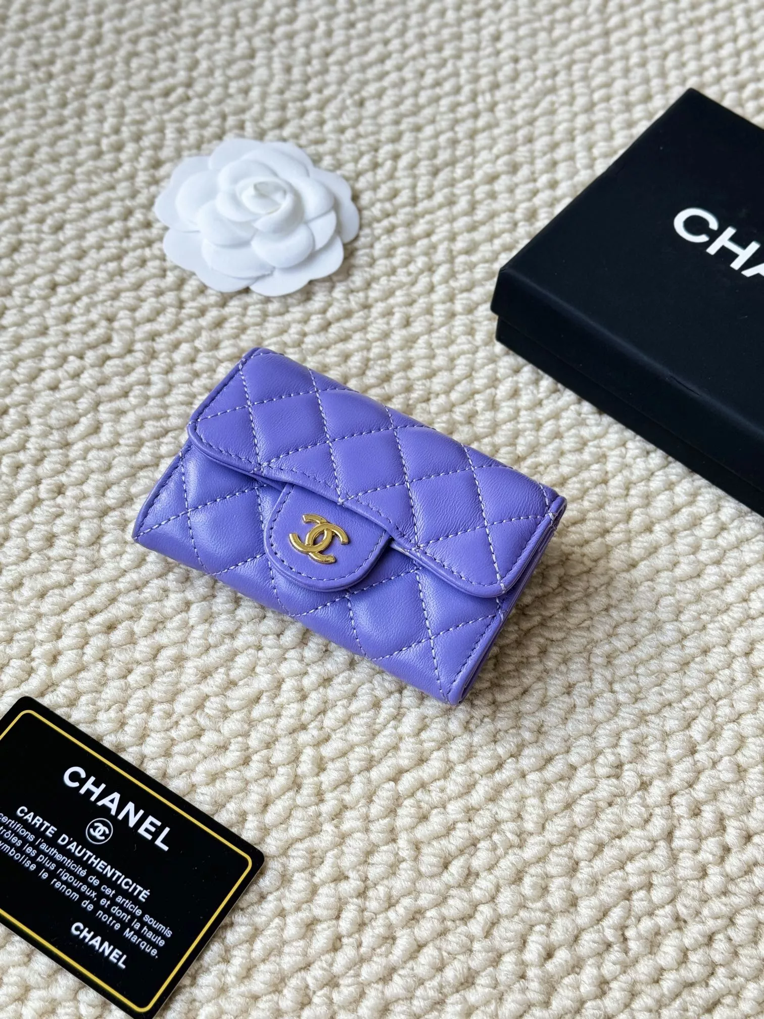 Breathable 824 Chanel Card Case - Image 3