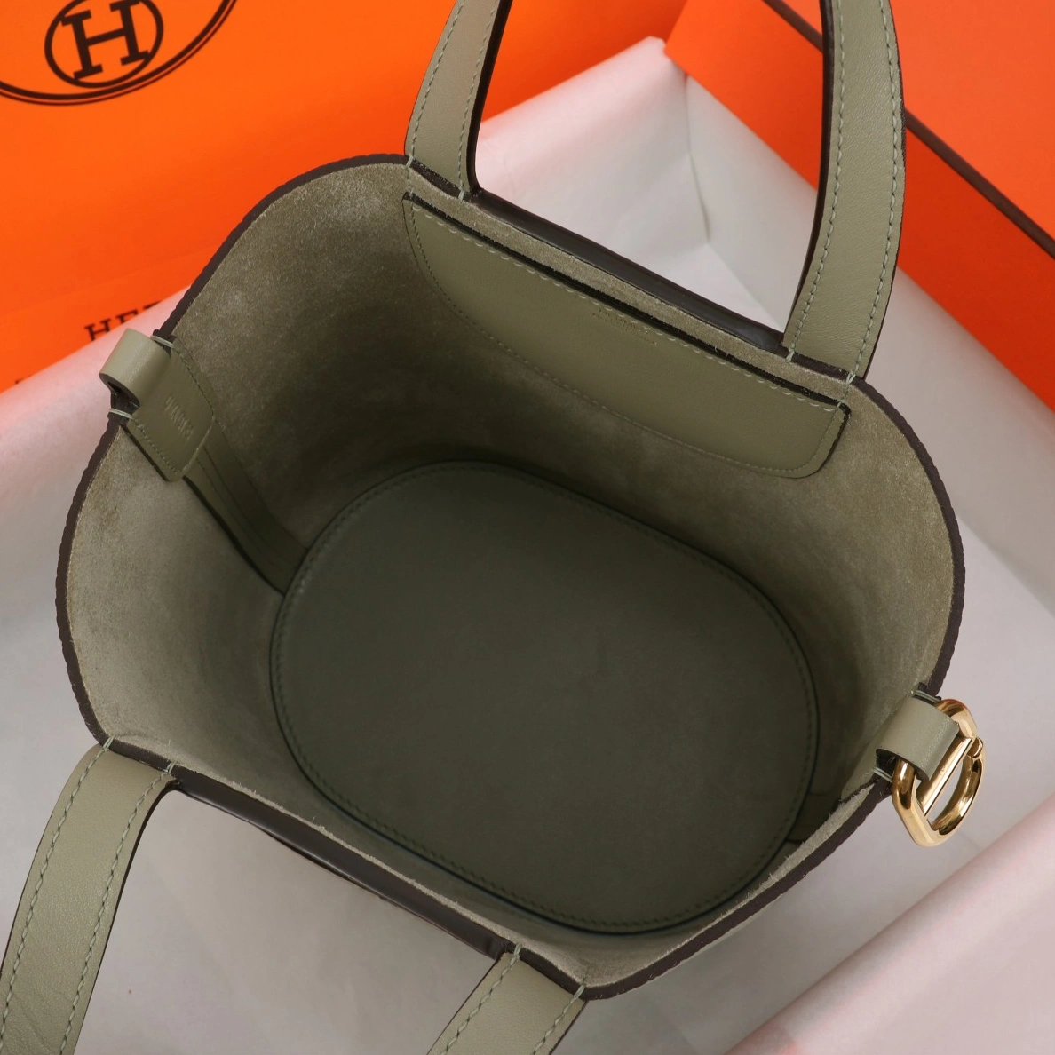 Bright 1785 Hermes AAA Quality Handbags In Gold For Women - Image 8