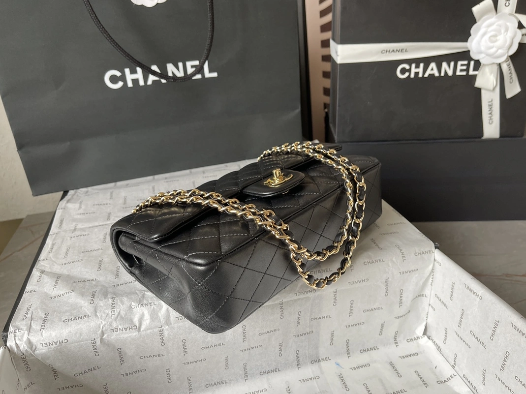 Bright 4376 Chanel AAA Quality Messenger Bags For Women - Image 3