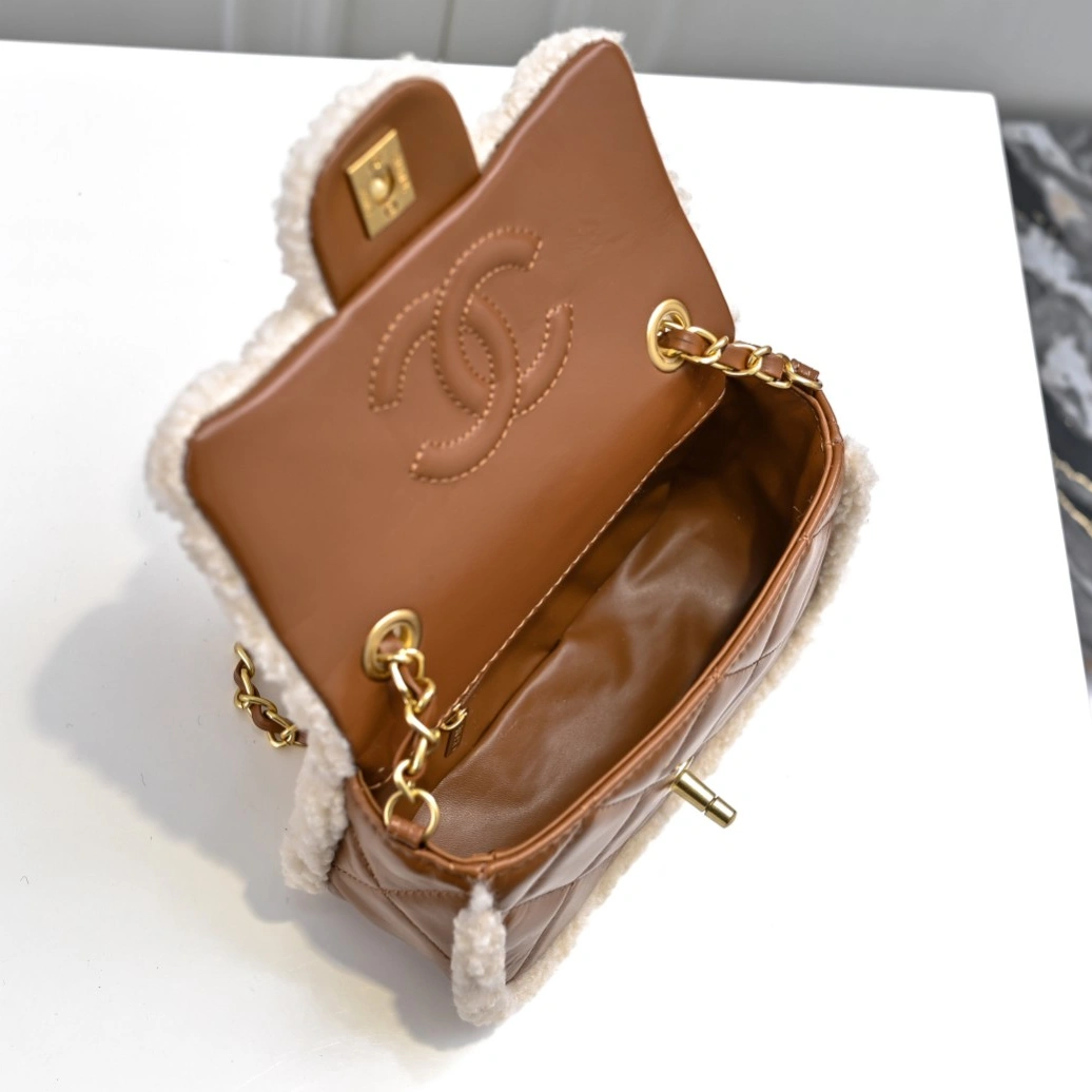 Chanel AAA Quality Messenger Bags For Women EasyMatch 1351 - Image 6