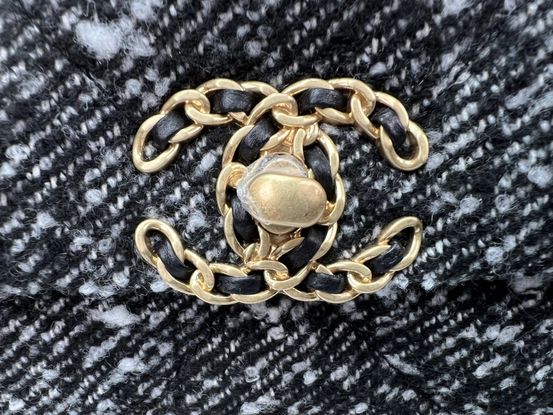 Chanel AAA Quality Messenger Bags For Women Sleek 8536 - Image 3