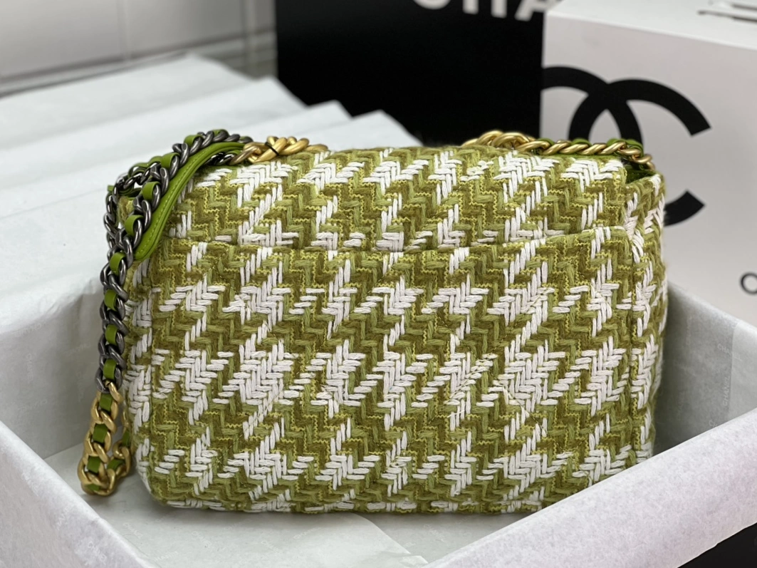 Chanel AAA Quality Messenger Bags For Women Soft 5799 - Image 3