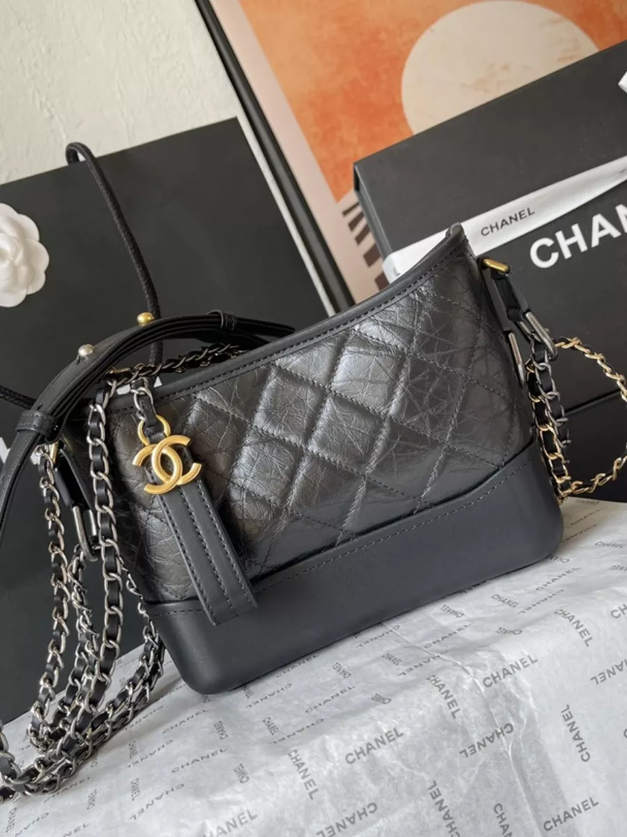 Chanel AAA Quality Messenger Bags For Women Stylish 6479