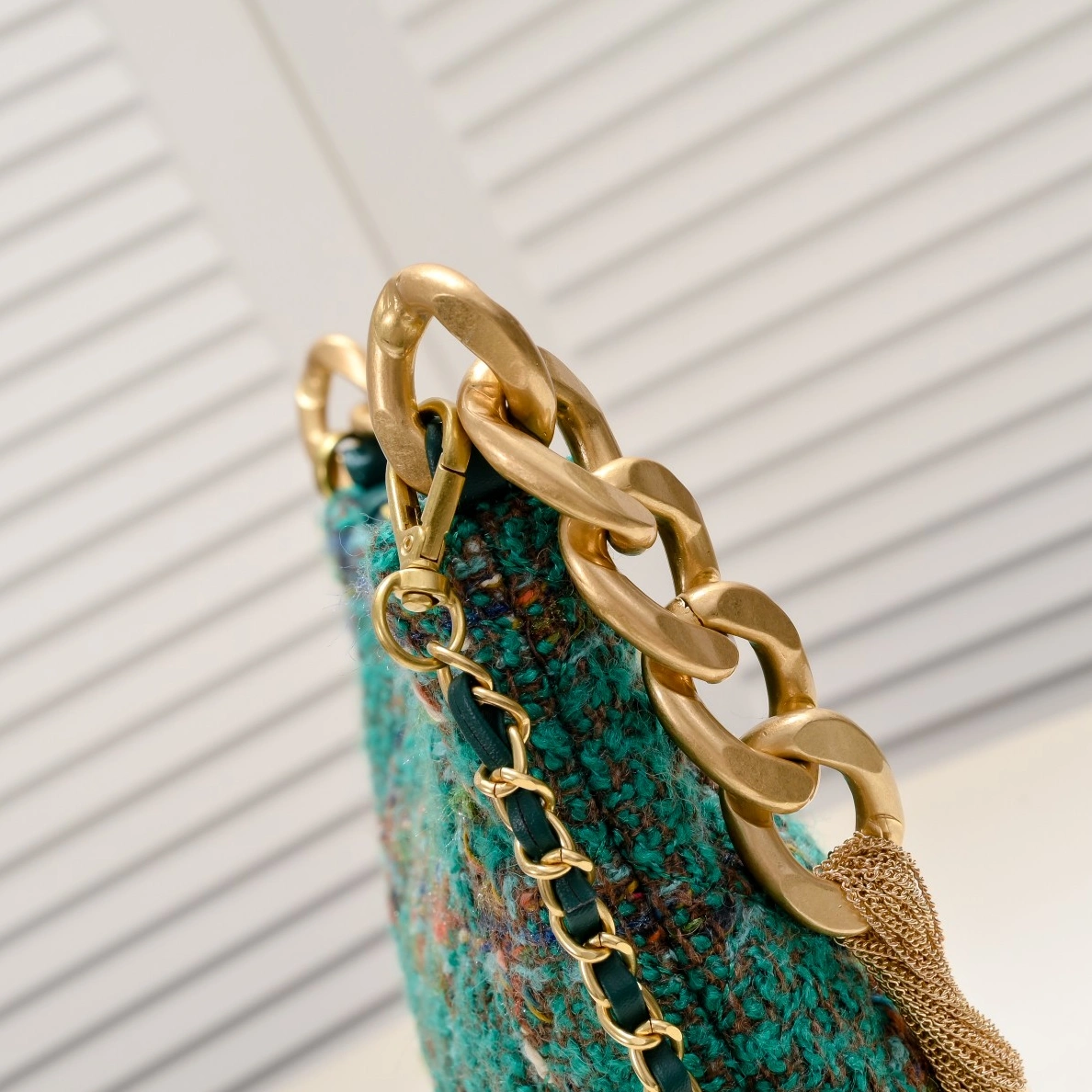 Chanel AAA Quality Messenger Bags For Women Versatile 927 - Image 6