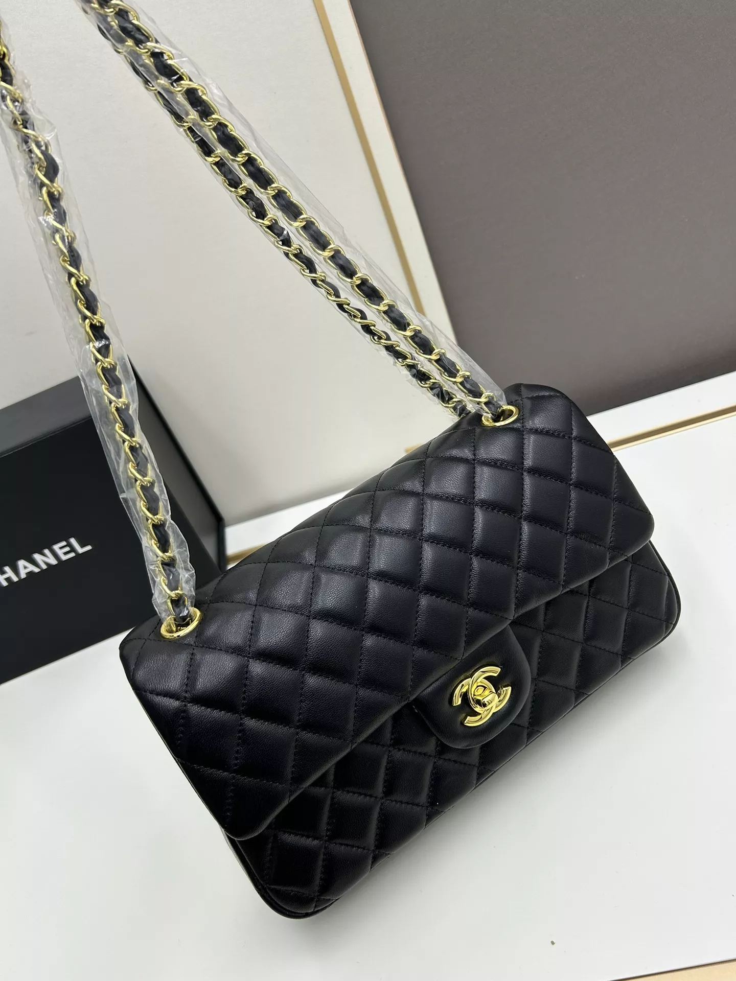 Chanel AAA Quality Shoulder Bags For Women Soft 559