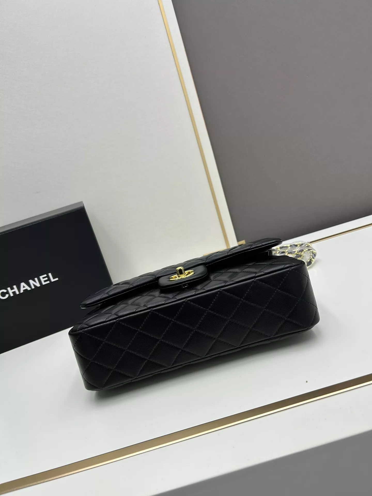 Chanel AAA Quality Shoulder Bags For Women Soft 559 - Image 4
