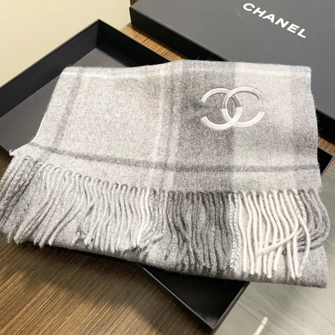 Chanel Scarves For Women Flexible 6879 - Image 3