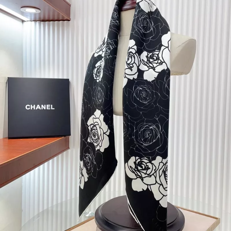 Chanel Silk Squares Durable 8584 - Image 5
