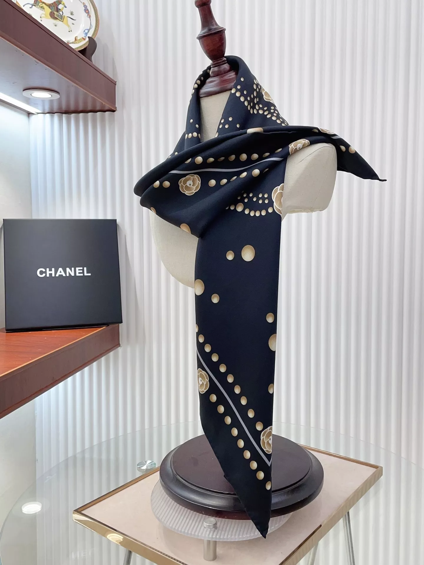 Chanel Silk Squares Popular 9118 - Image 5