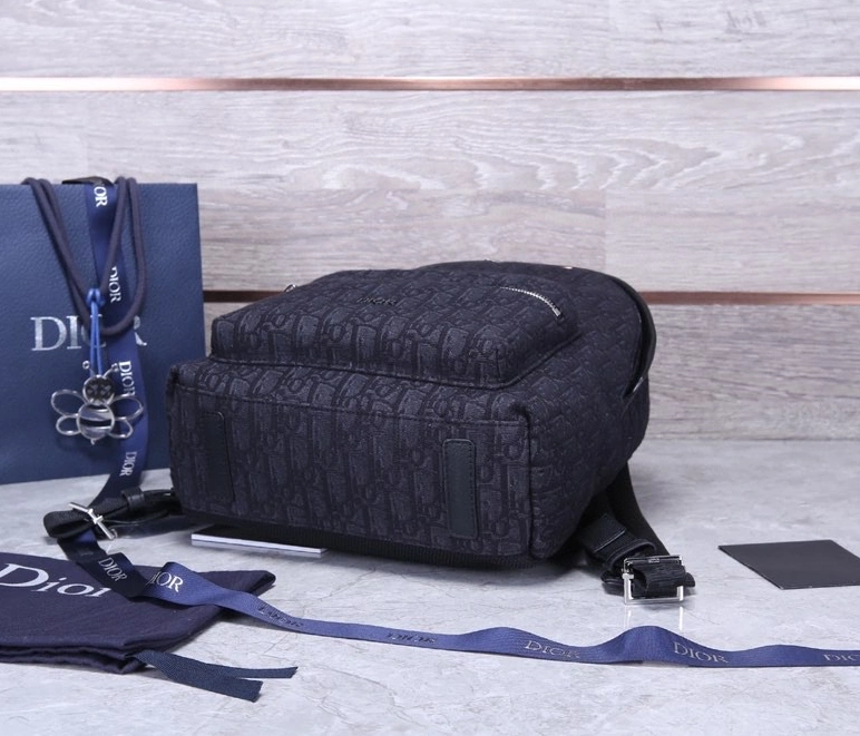 Christian Dior AAA Man Backpacks Classic 2182 - Image 4