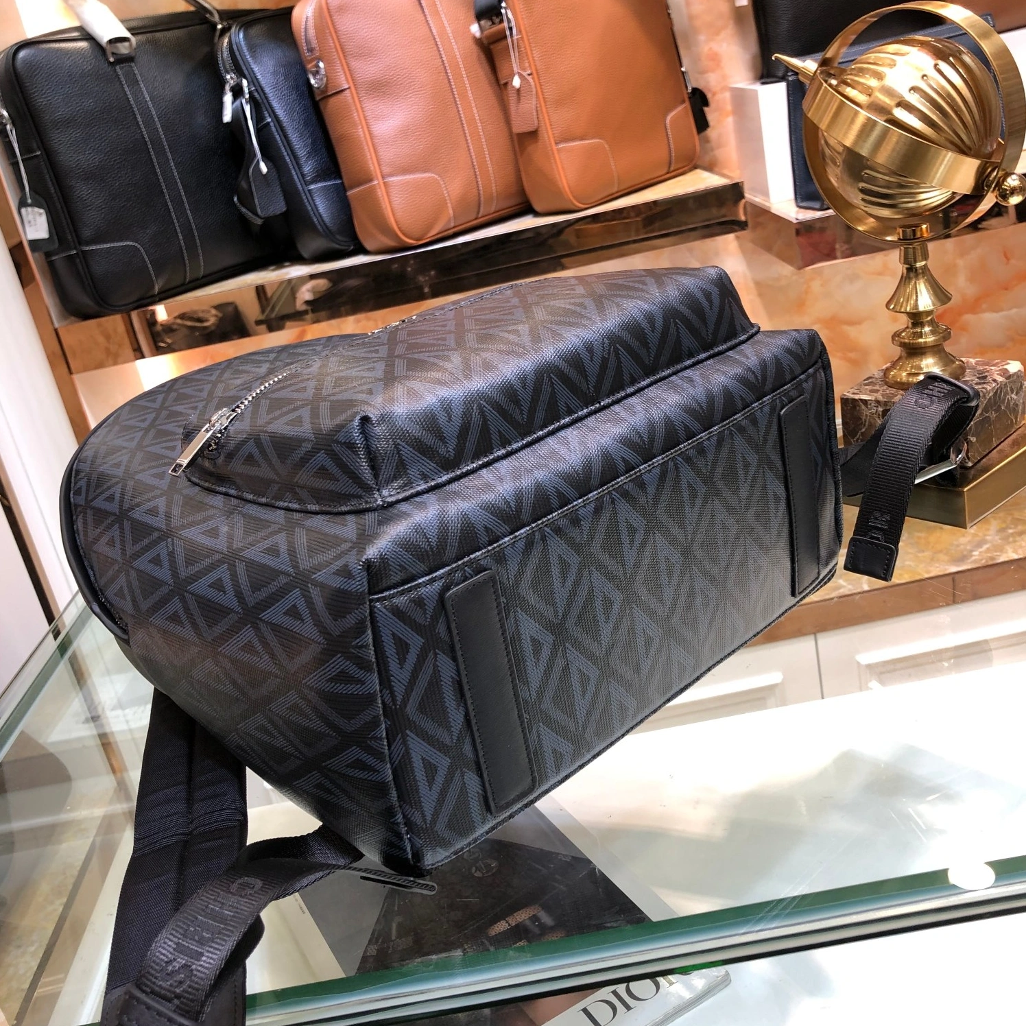 Christian Dior AAA Man Backpacks DailyWear 520 - Image 5