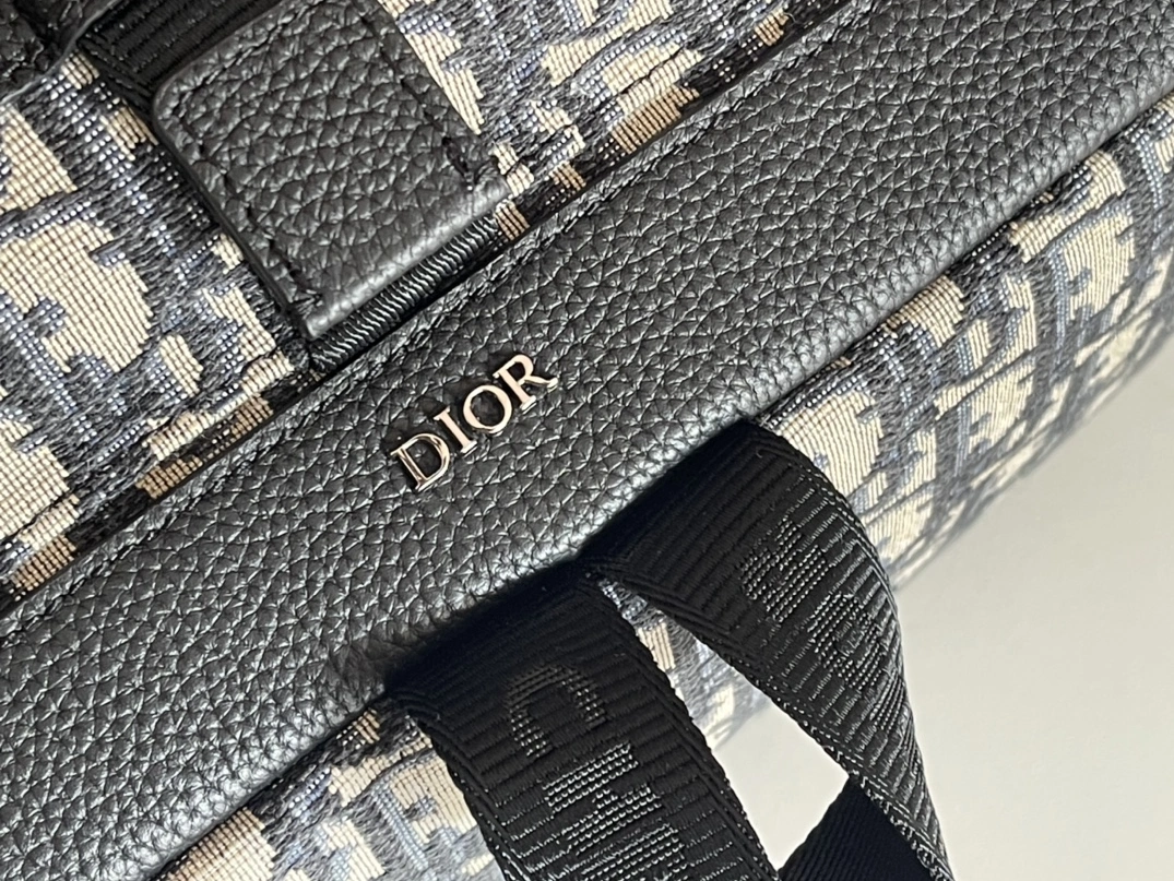 Christian Dior AAA Man Backpacks GoodFit 2246 - Image 6