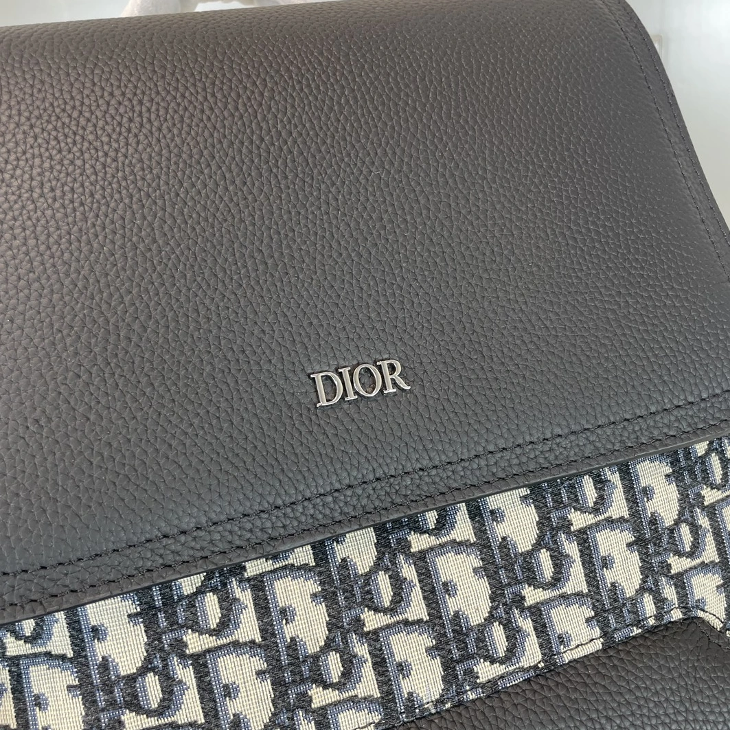 Christian Dior AAA Man Backpacks Stylish 2305 - Image 7