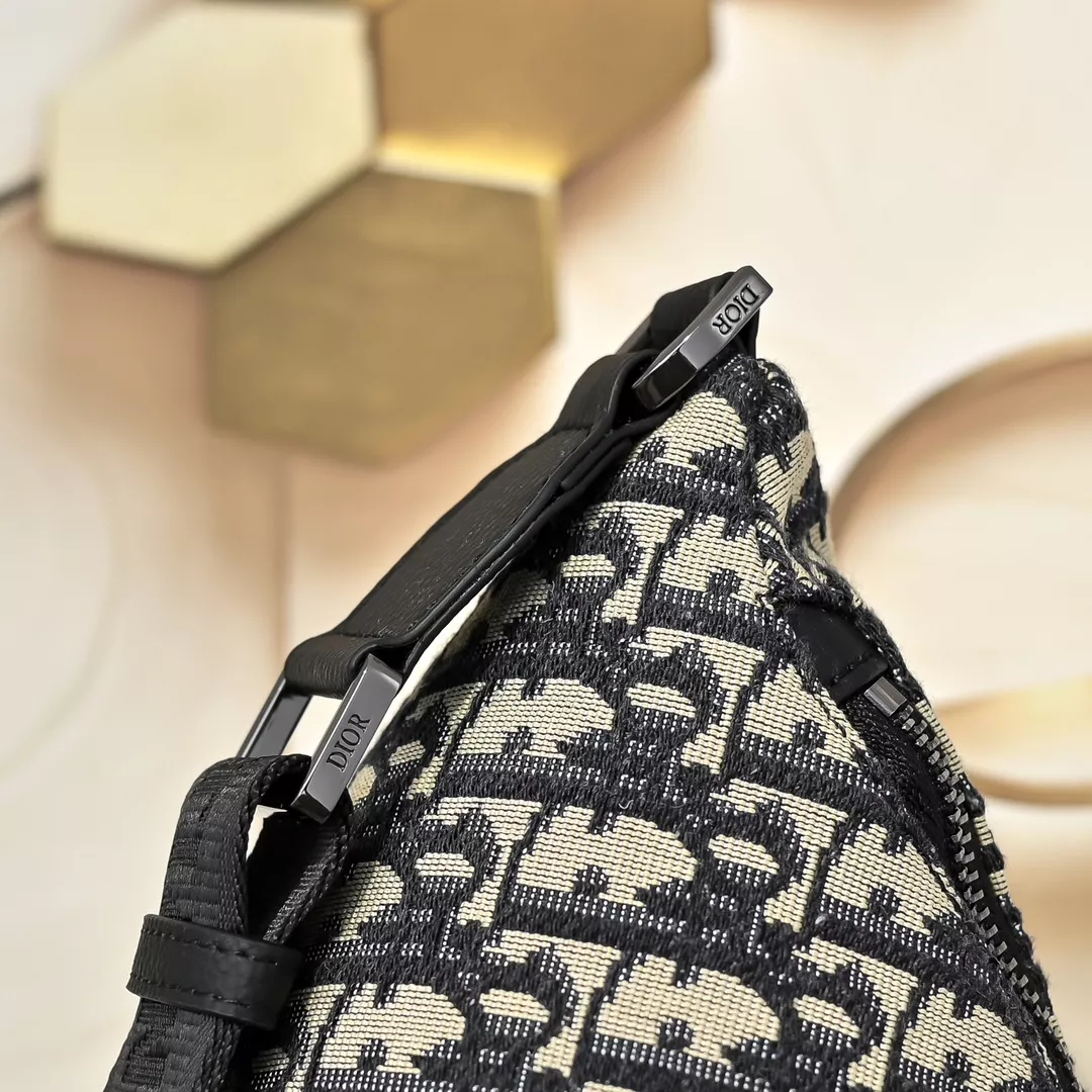 Christian Dior AAA Quality Belt Bags Breathable 8815 - Image 7