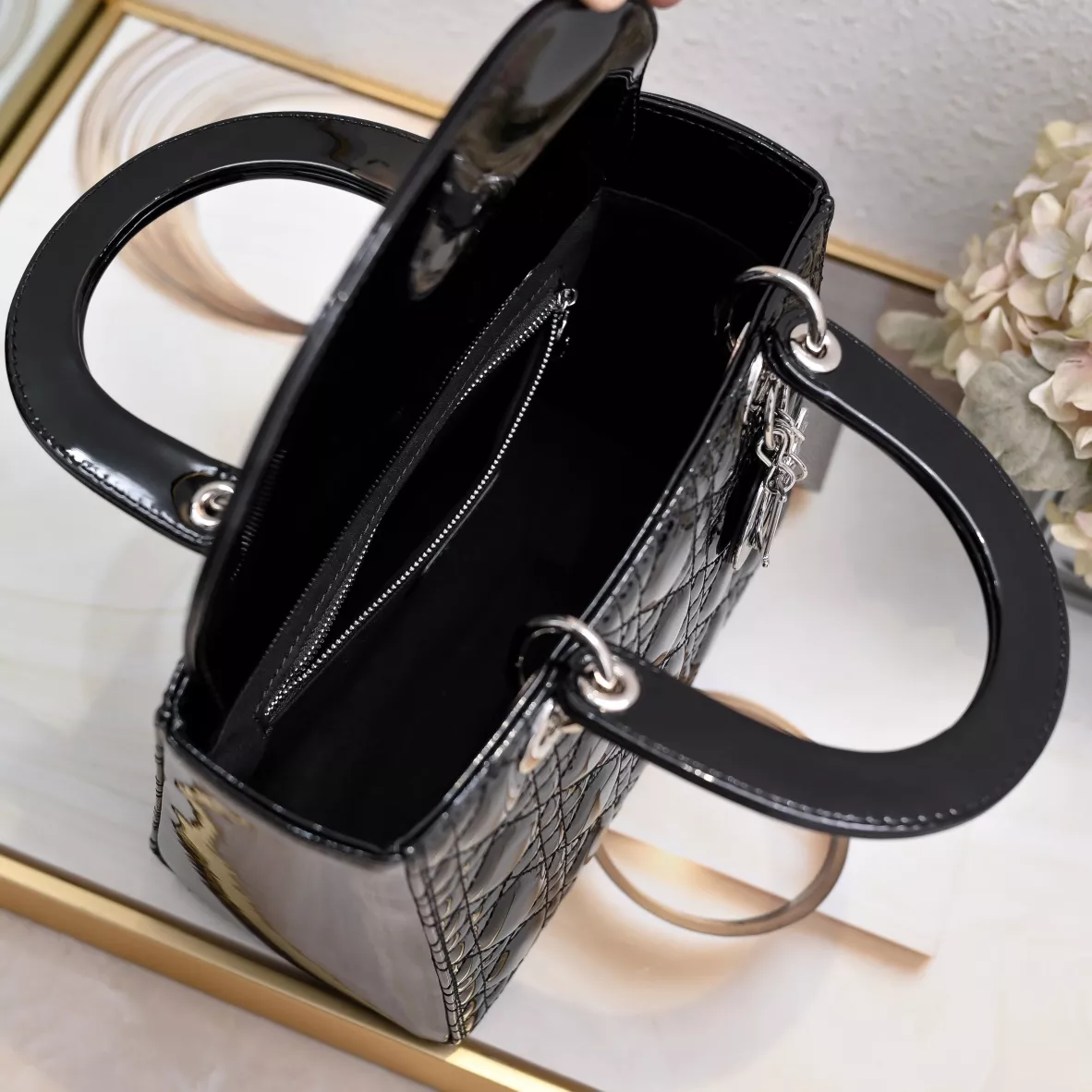 Christian Dior AAA Quality Handbags For Women Comfortable 7607 - Image 8