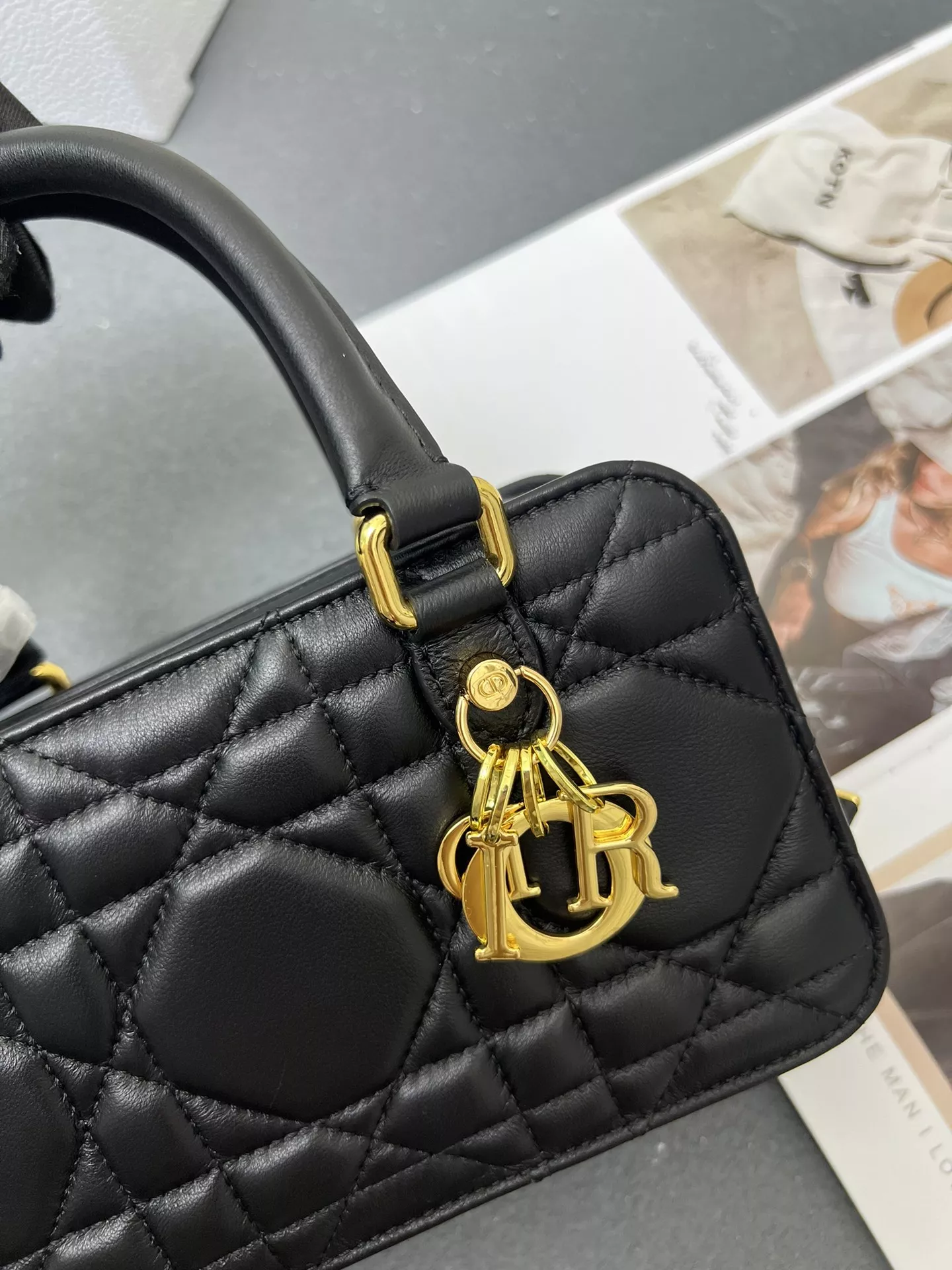 Christian Dior AAA Quality Handbags For Women Elegant 6072 - Image 5