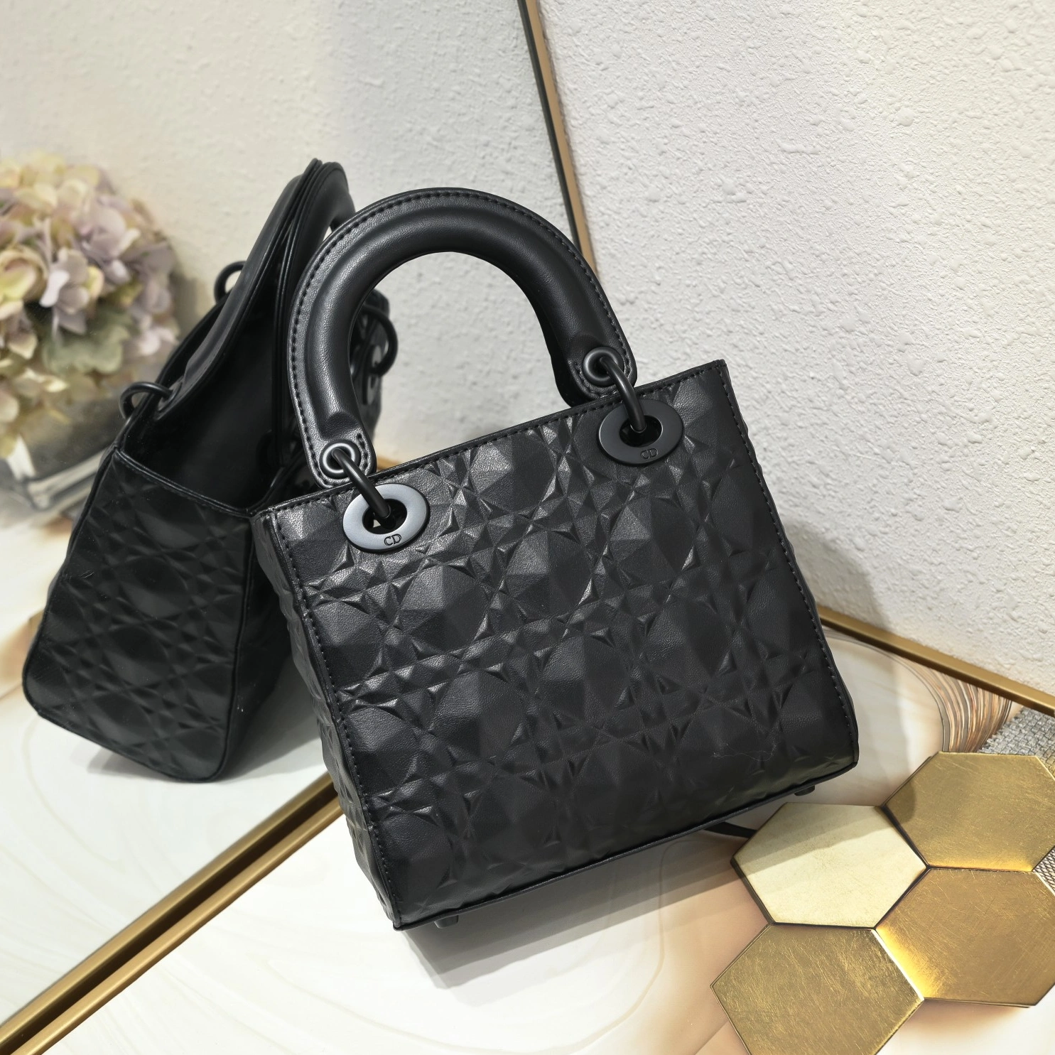 Christian Dior AAA Quality Handbags For Women Reliable 7141