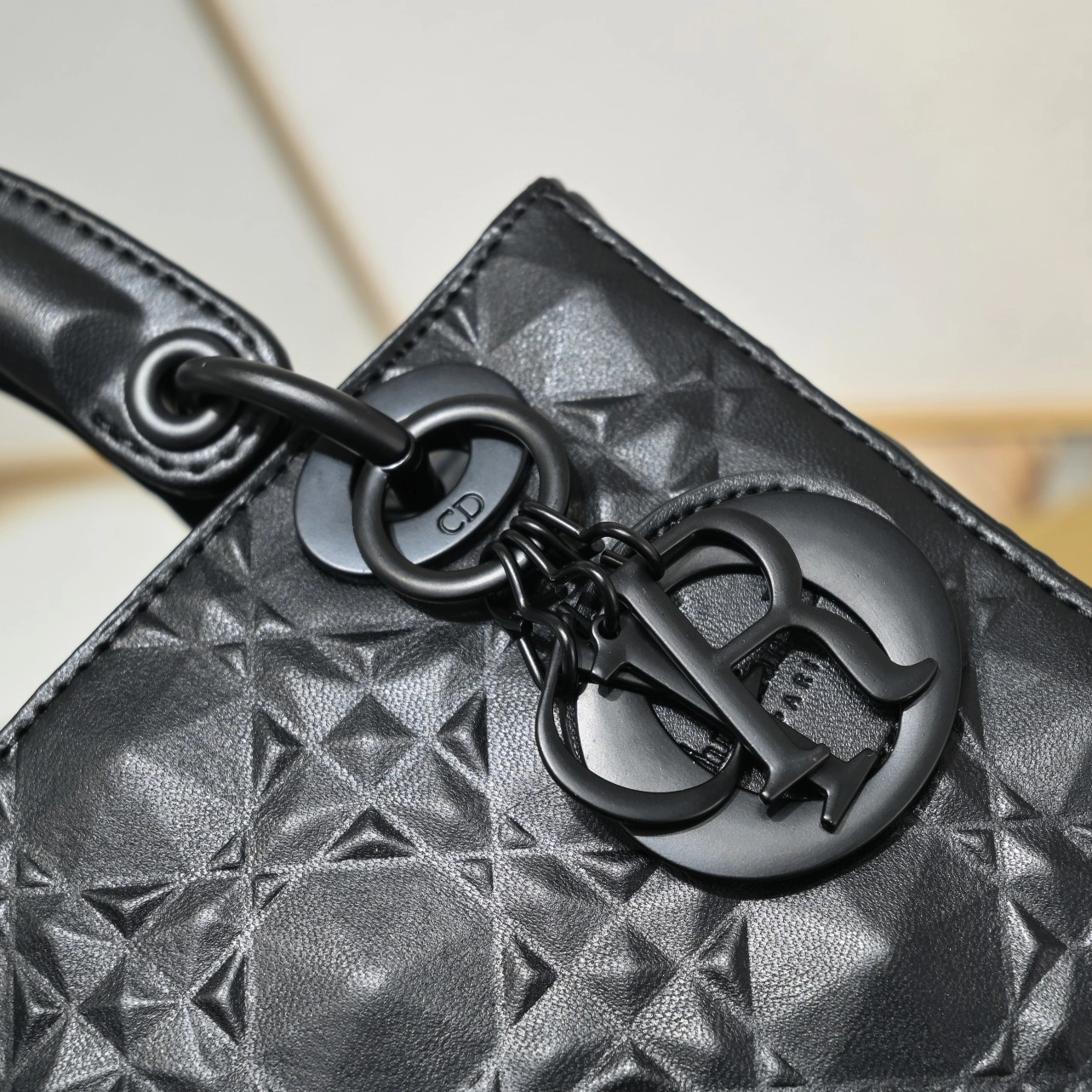 Christian Dior AAA Quality Handbags For Women Reliable 7141 - Image 6