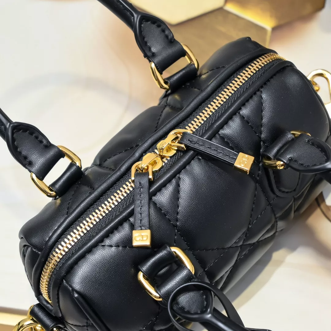 Christian Dior AAA Quality Handbags For Women Sophisticated 5904 - Image 6