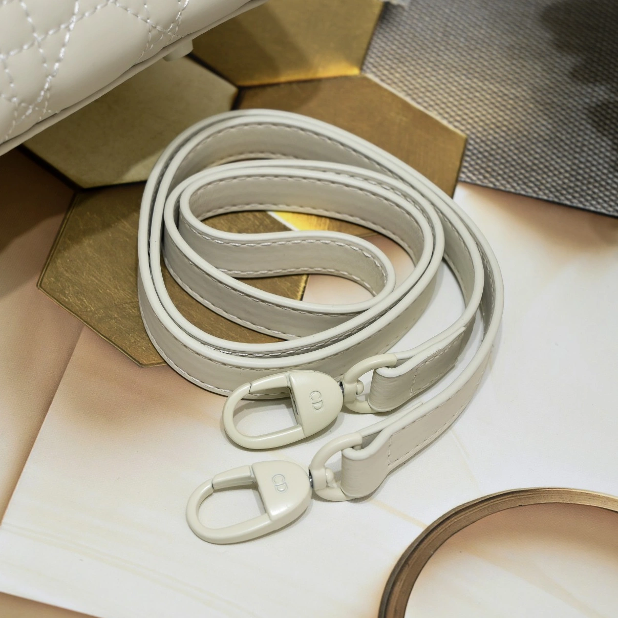 Christian Dior AAA Quality Handbags For Women Stylish 1150 - Image 7