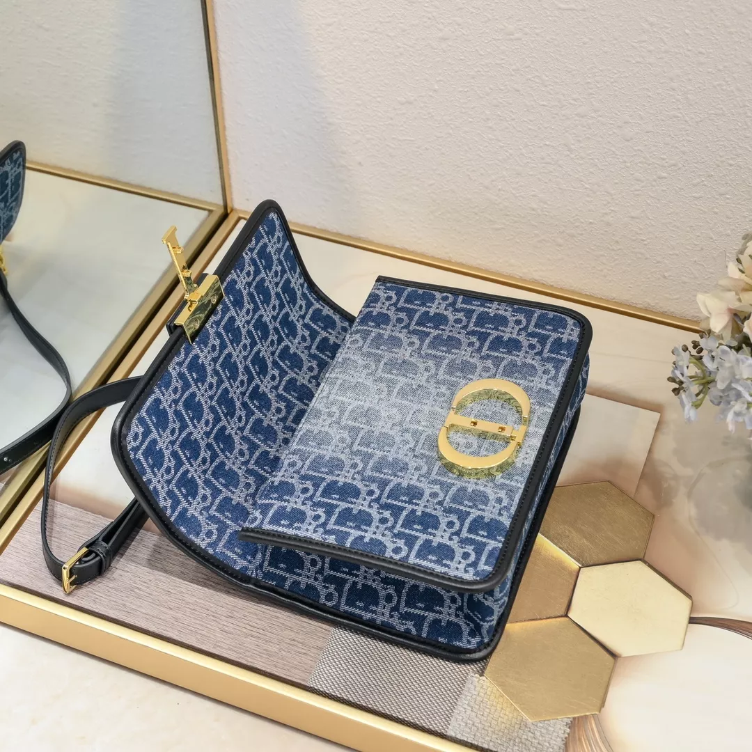 Christian Dior AAA Quality Messenger Bags For Women Bright 3055 - Image 7