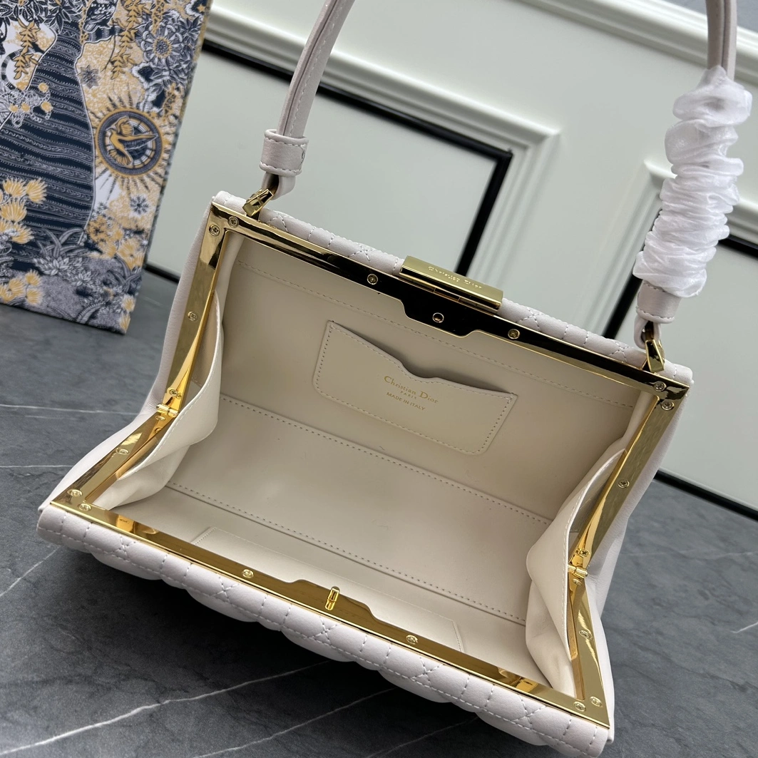 Christian Dior AAA Quality Shoulder Bags For Women UrbanStyle 145 - Image 7