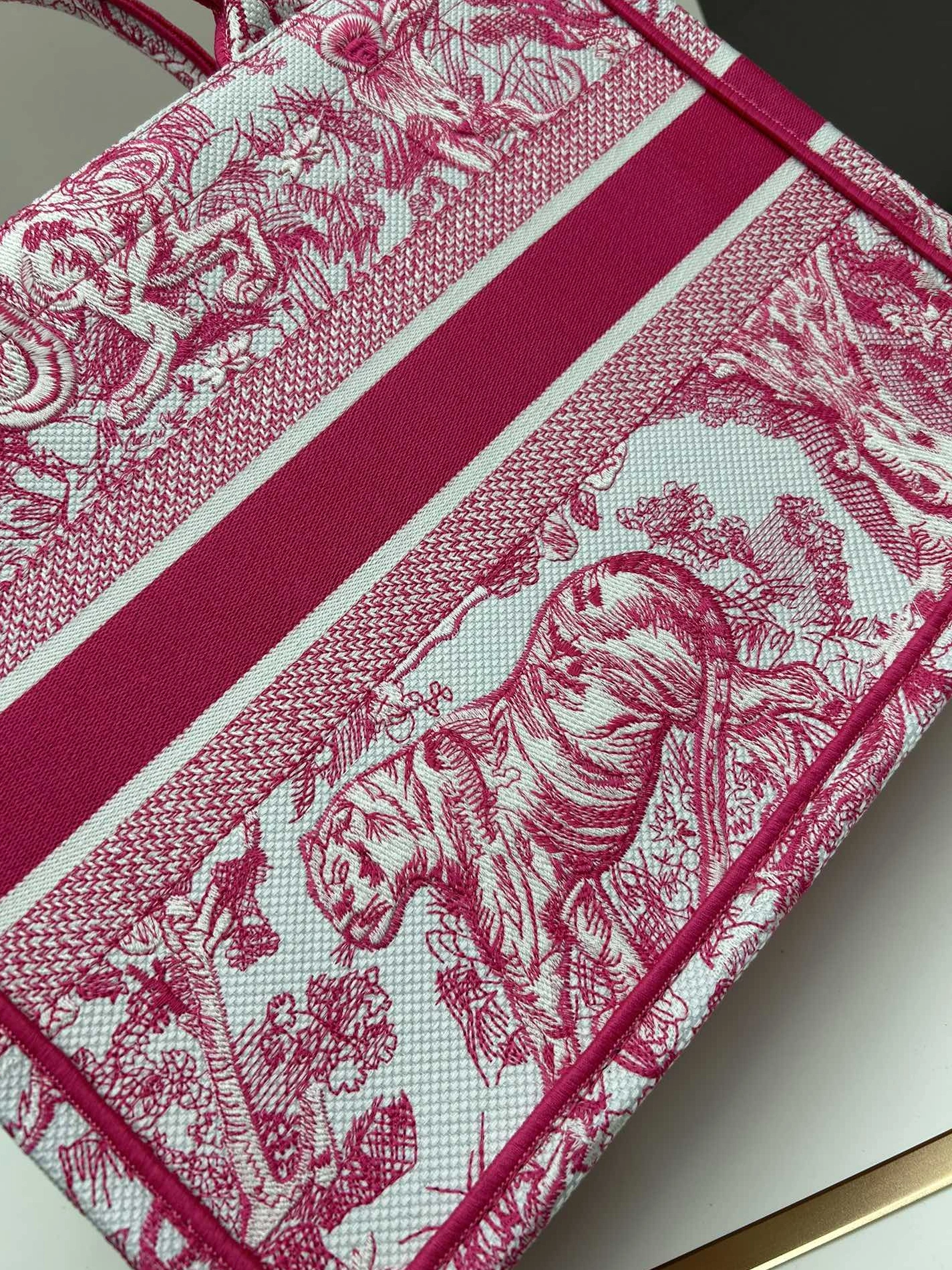 Christian Dior AAA Quality Tote-Handbags For Women Durable 9962 - Image 6