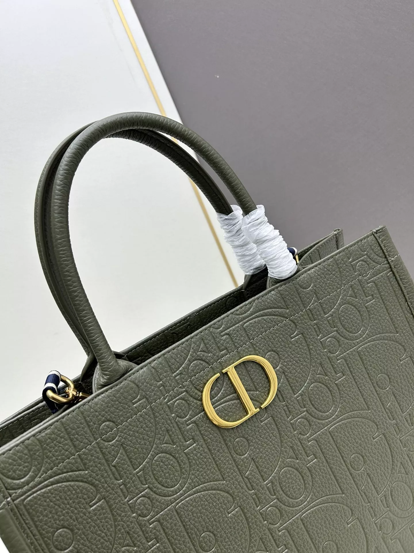 Christian Dior AAA Quality Tote-Handbags For Women EasyMatch 5999 - Image 4