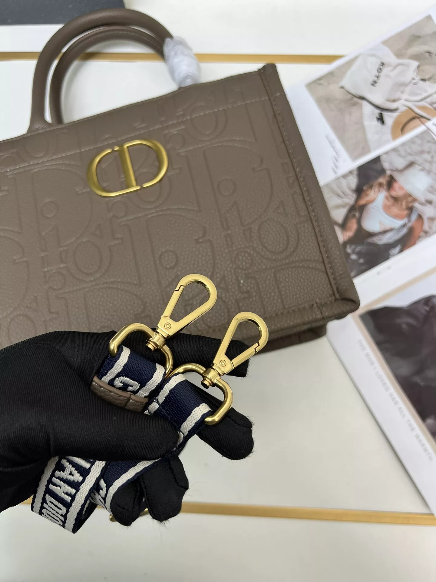 Christian Dior AAA Quality Tote-Handbags For Women GoodFit 2315 - Image 4