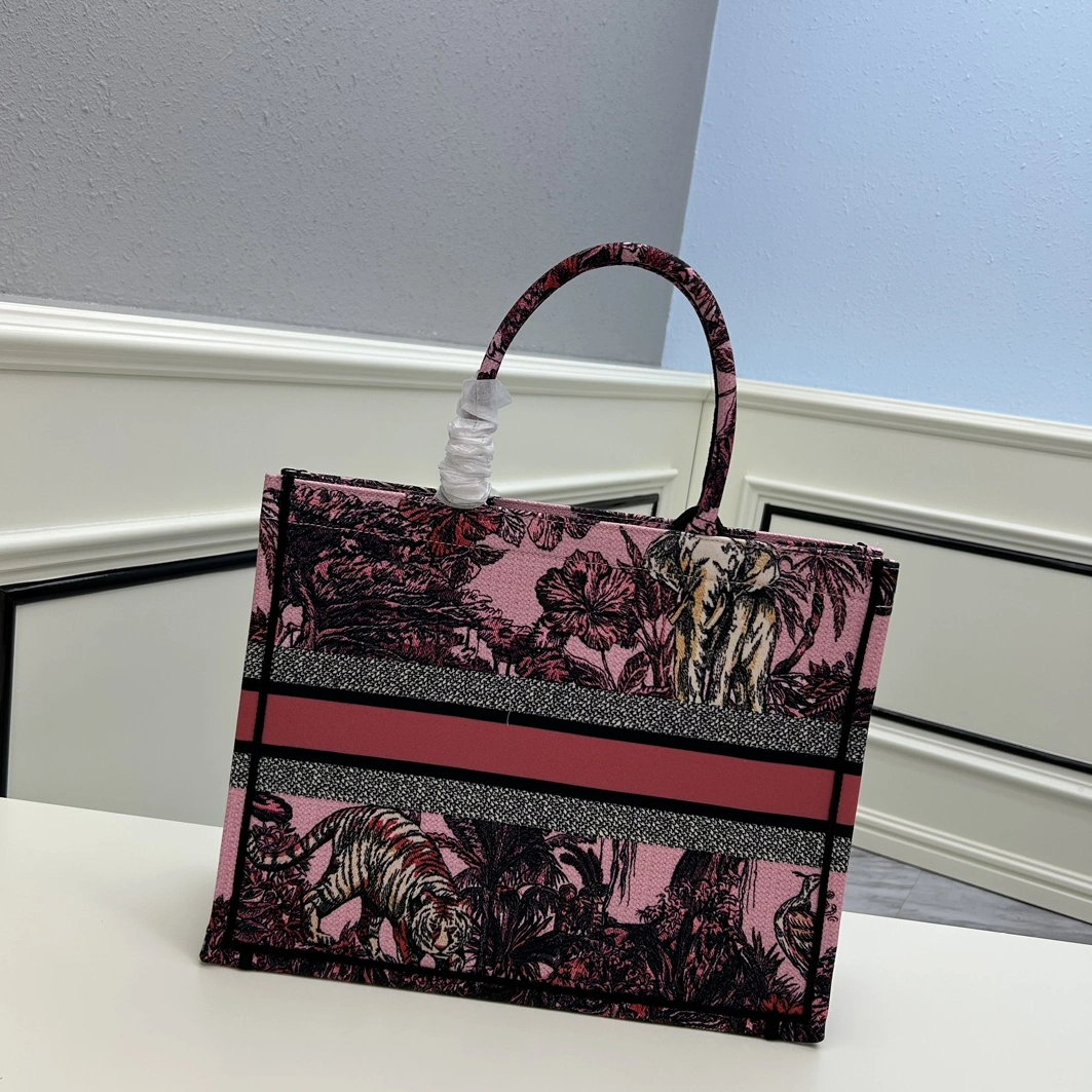 Christian Dior AAA Quality Tote-Handbags For Women Sophisticated 2154 - Image 3