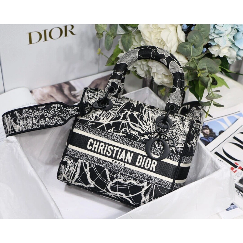 24 x 20 x Christian Dior Medium Lady D-Lite Bag Black and White Around the World Embroidery - Image 5